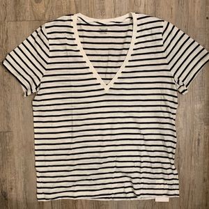 Madewell White and Black Striped V-Neck Short Sleeve Tee